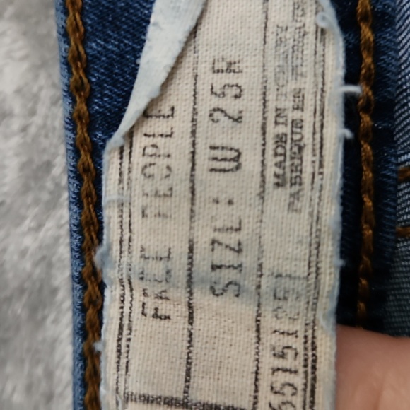 FREE PEOPLE high waisted 70s flare jeans size 25R - Picture 8 of 8